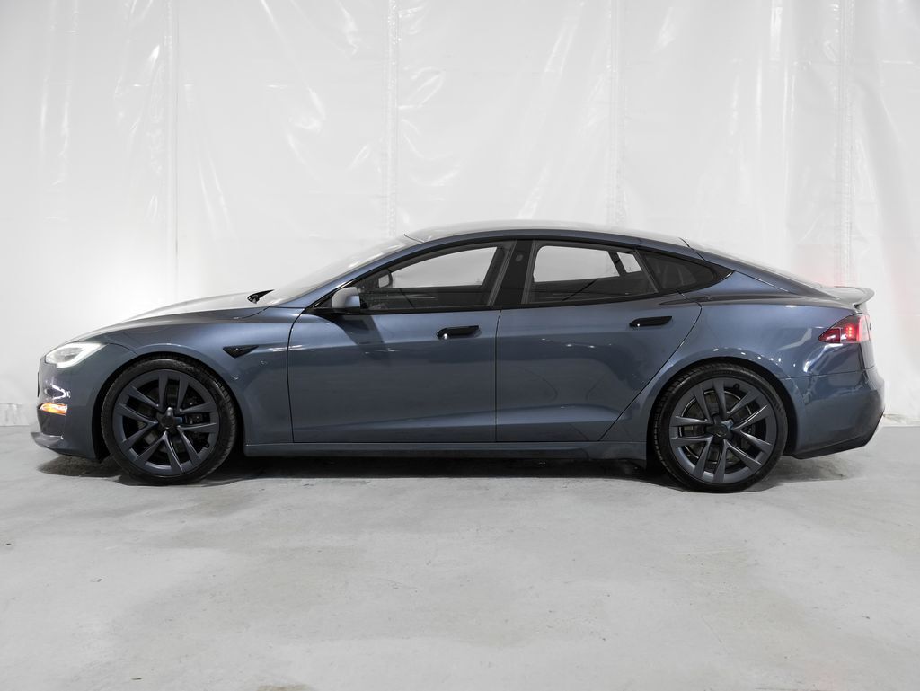 2022 Tesla Model S Plaid