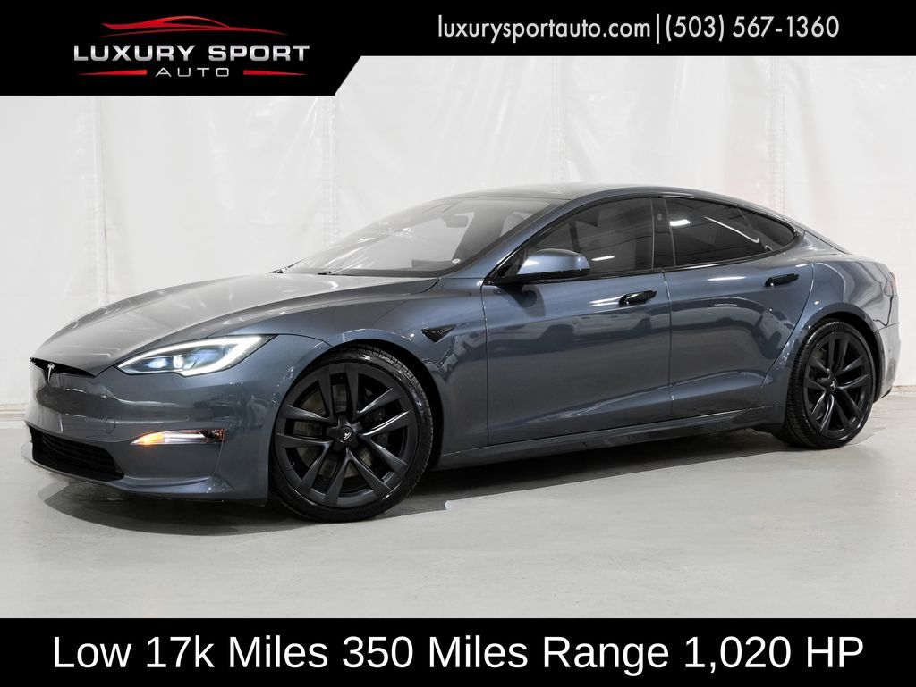 2022 Tesla Model S Plaid