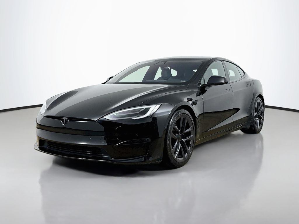 2022 Tesla Model S Plaid