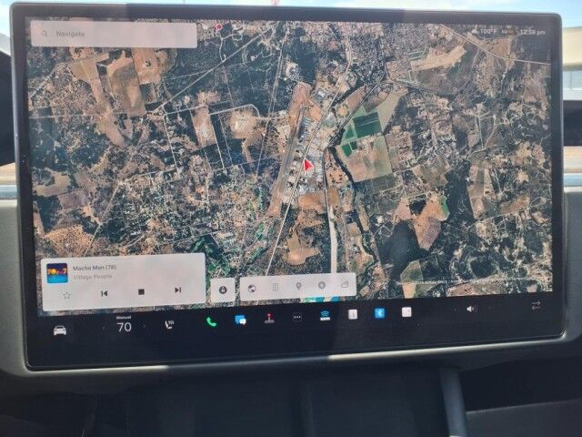 2022 Tesla Model X   TX