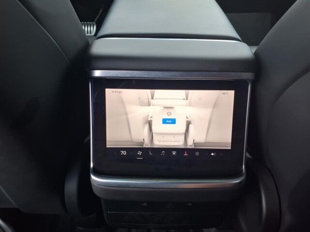 2022 Tesla Model X   TX
