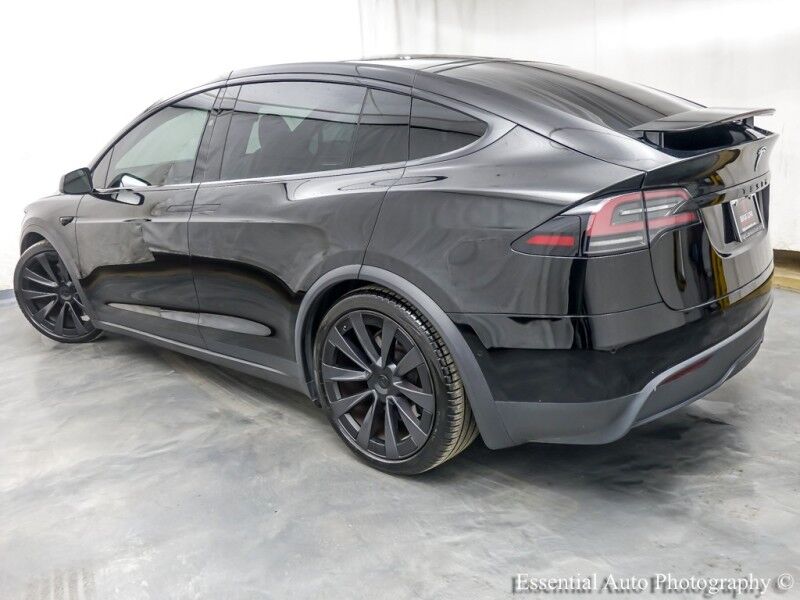 2022 Tesla Model X Willowbrook IL