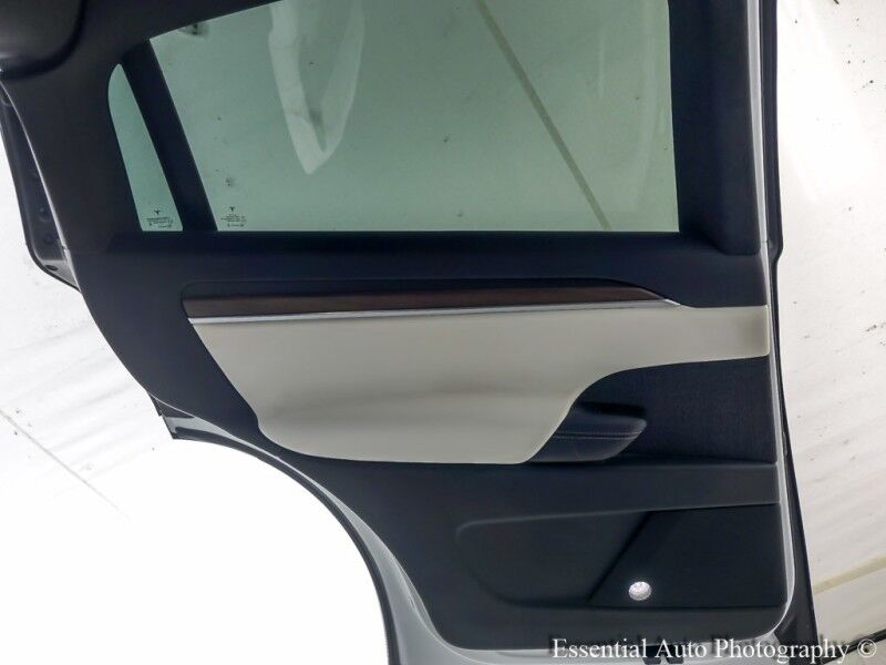 2022 Tesla Model X Willowbrook IL