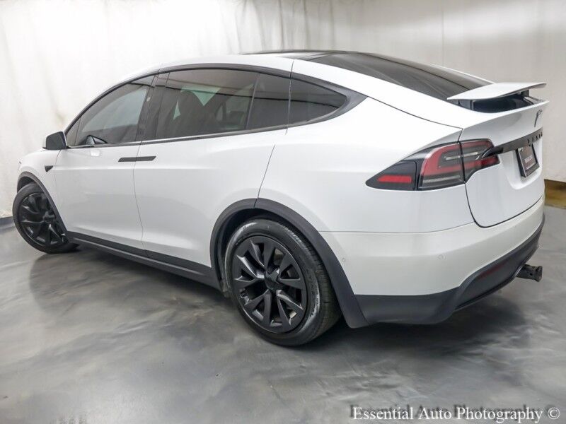 2022 Tesla Model X Willowbrook IL