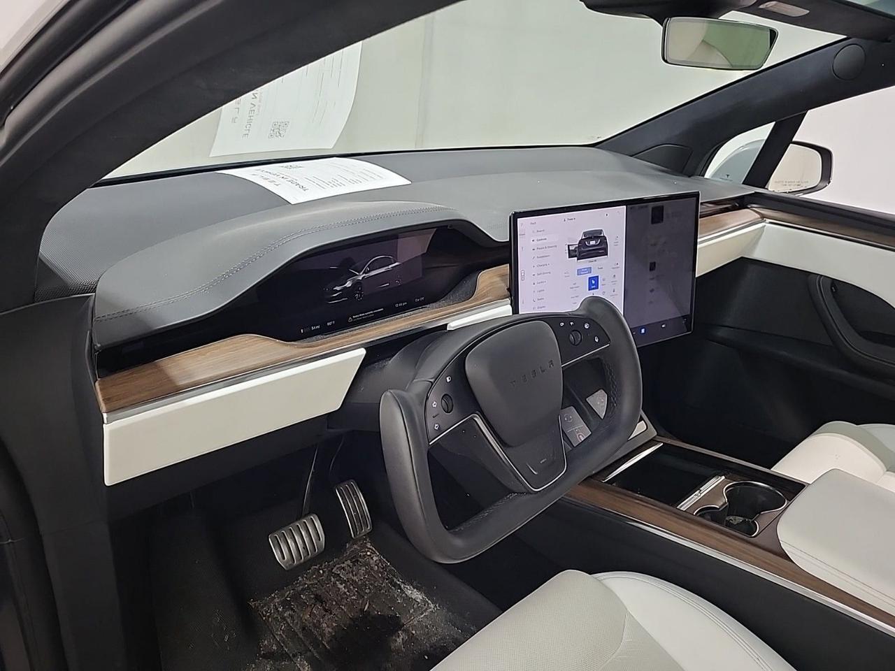 2022 Tesla Model X 1 Owner Second Row Captain's Chairs Portland OR