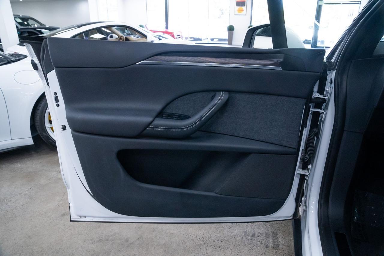 2022 Tesla Model X 3rd Row Seats Full Self Driving Capability Portland OR