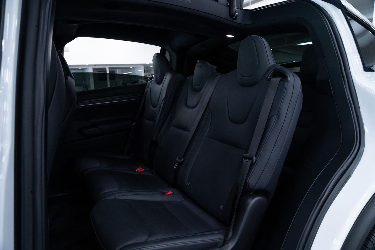 2022 Tesla Model X 3rd Row Seats Full Self Driving Capability Portland OR