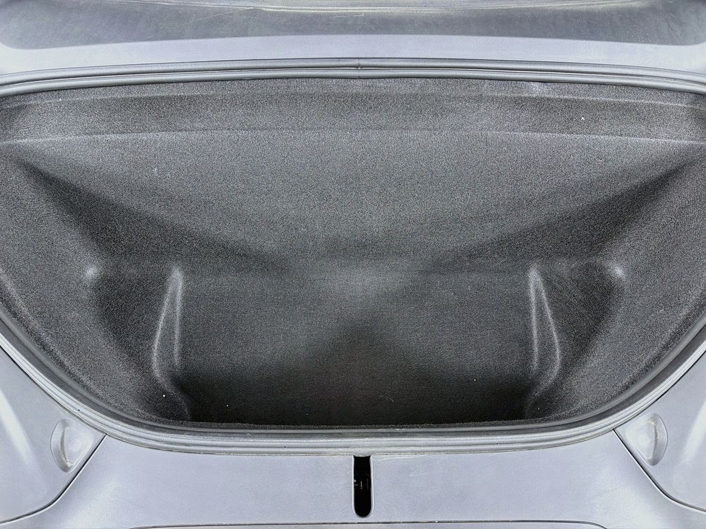 2022 Tesla Model X Base 6 SEATER Willowbrook IL