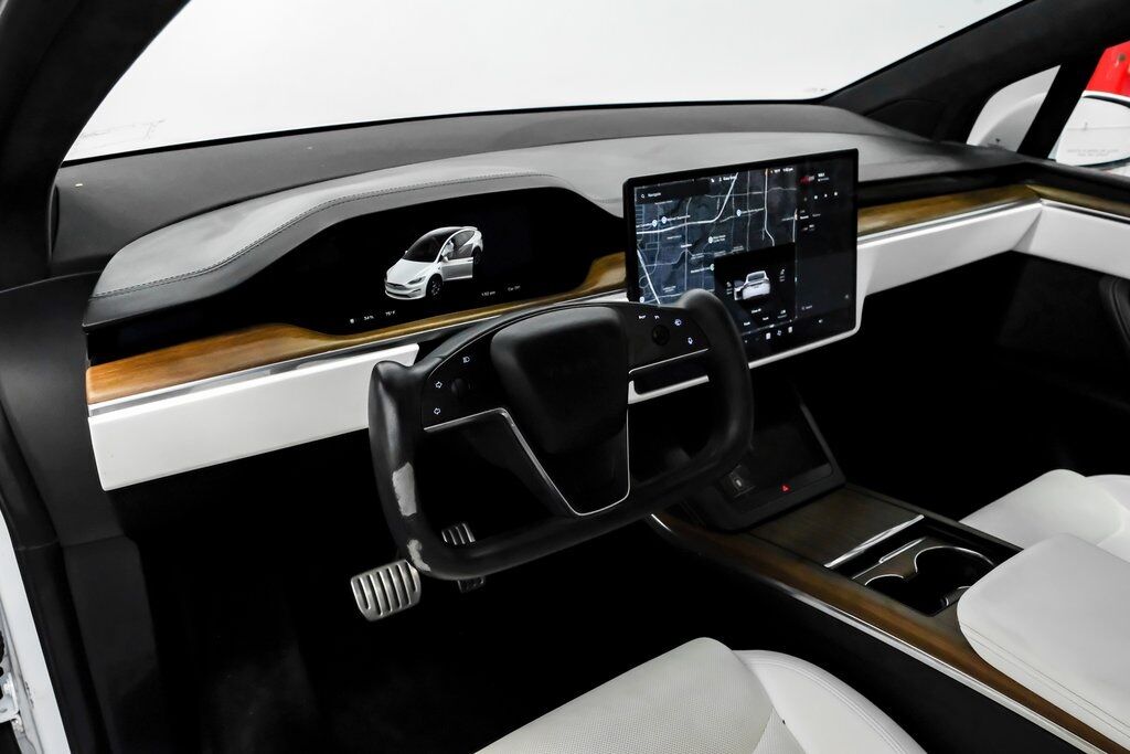 2022 Tesla Model X Base