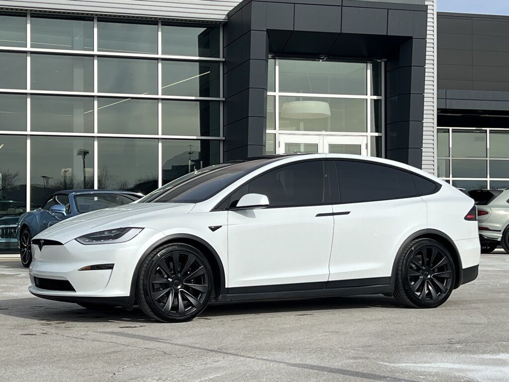 2022 Tesla Model X Plaid