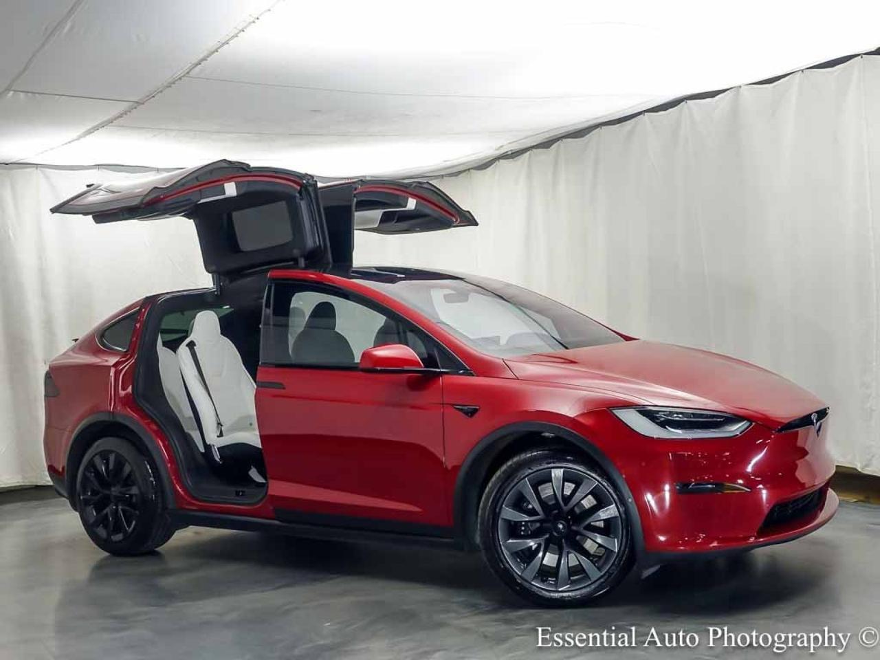 2022 Tesla Model X Plaid