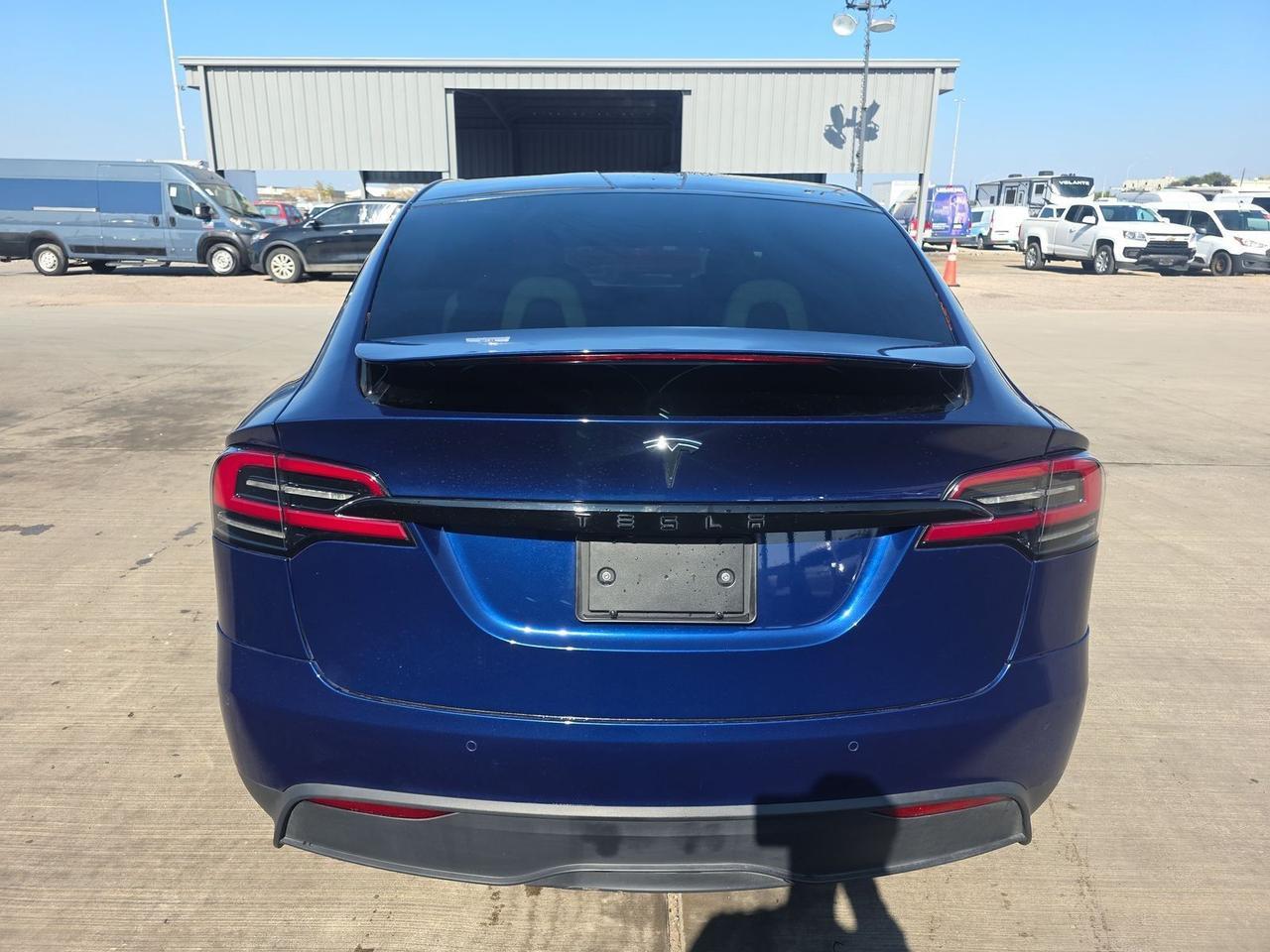 2022 Tesla Model X Second Row Captains Chairs Portland OR