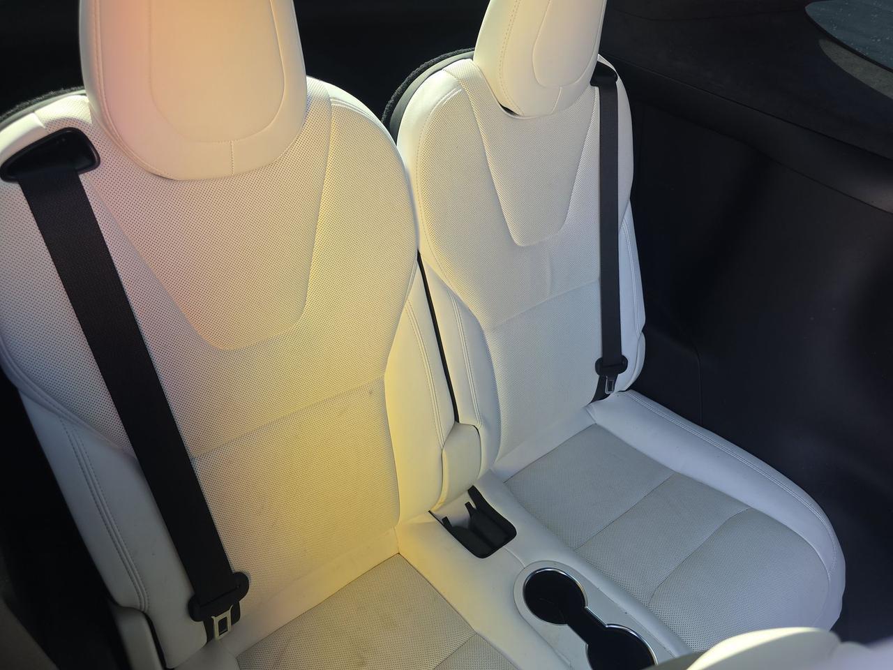 2022 Tesla Model X Second Row Captains Chairs Portland OR