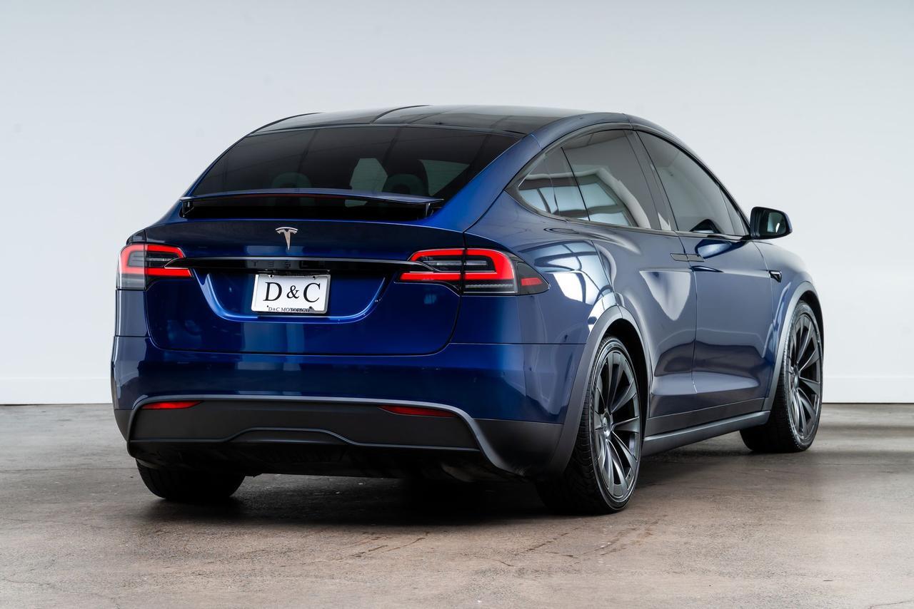 2022 Tesla Model X Second Row Captains Chairs Portland OR