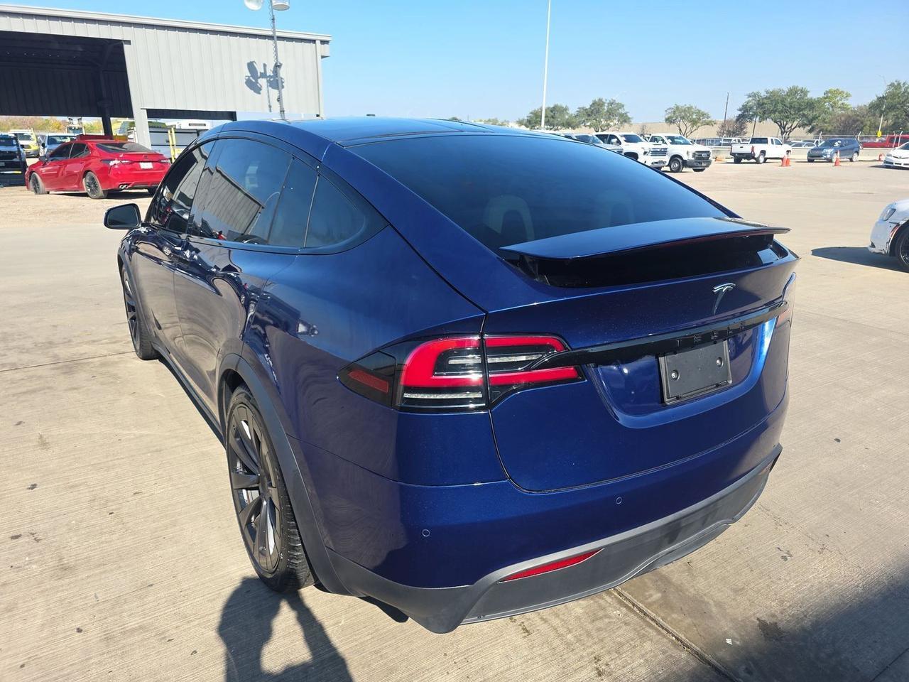 2022 Tesla Model X Second Row Captains Chairs Portland OR