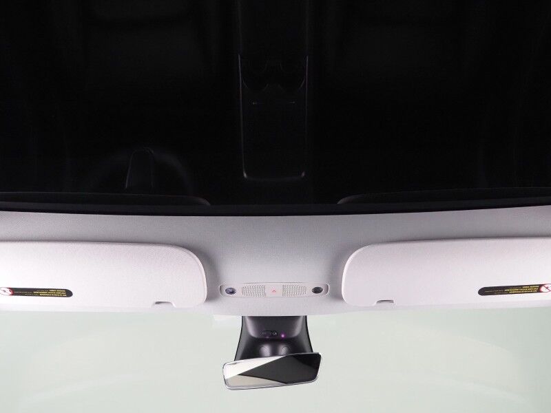 2022 Tesla Model Y Long Range AWD *AUTOPILOT, NAVIGATION, SAFETY ALERTS, ADAPTIVE CRUISE, SURROUND VIEW CAMERAS, PANORAMA GLASS ROOF, HEATED SEATS/STEERING WHEEL, WIRELESS CHARGING Round Rock TX