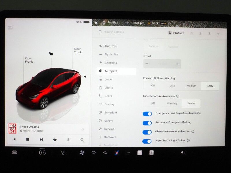 2022 Tesla Model Y Long Range AWD *AUTOPILOT, NAVIGATION, SAFETY ALERTS, ADAPTIVE CRUISE, SURROUND VIEW CAMERAS, PANORAMA GLASS ROOF, HEATED SEATS/STEERING WHEEL, WIRELESS CHARGING Round Rock TX