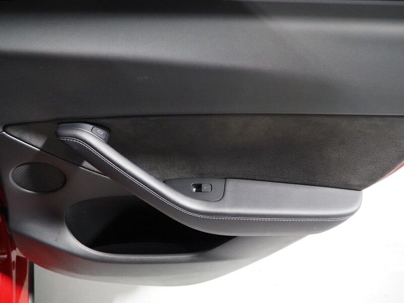 2022 Tesla Model Y Long Range AWD *AUTOPILOT, NAVIGATION, SAFETY ALERTS, ADAPTIVE CRUISE, SURROUND VIEW CAMERAS, PANORAMA GLASS ROOF, HEATED SEATS/STEERING WHEEL, WIRELESS CHARGING Round Rock TX