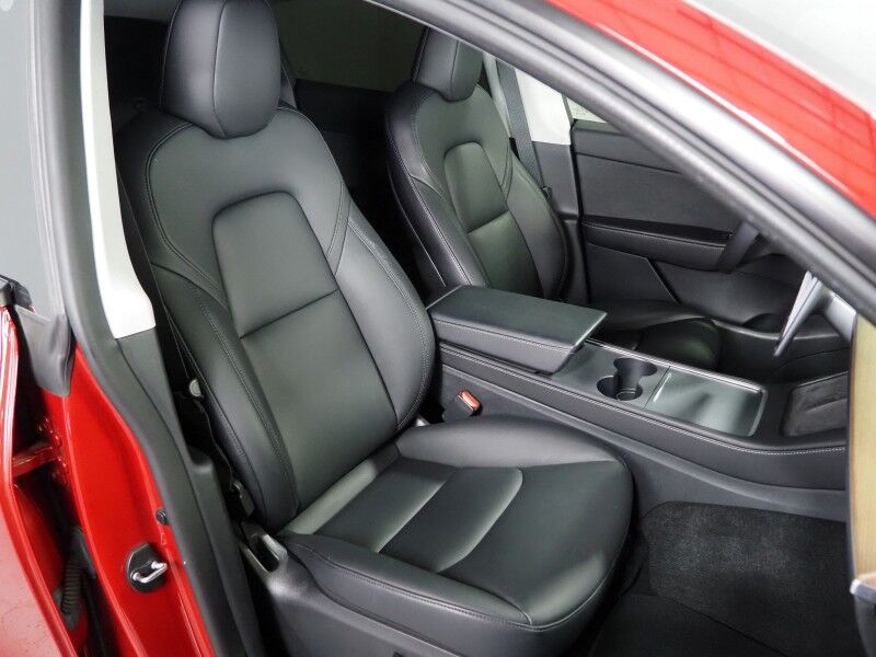 2022 Tesla Model Y Long Range AWD *AUTOPILOT, NAVIGATION, SAFETY ALERTS, ADAPTIVE CRUISE, SURROUND VIEW CAMERAS, PANORAMA GLASS ROOF, HEATED SEATS/STEERING WHEEL, WIRELESS CHARGING Round Rock TX