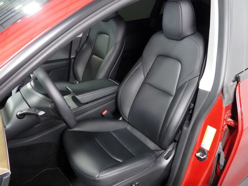 2022 Tesla Model Y Long Range AWD *AUTOPILOT, NAVIGATION, SAFETY ALERTS, ADAPTIVE CRUISE, SURROUND VIEW CAMERAS, PANORAMA GLASS ROOF, HEATED SEATS/STEERING WHEEL, WIRELESS CHARGING Round Rock TX