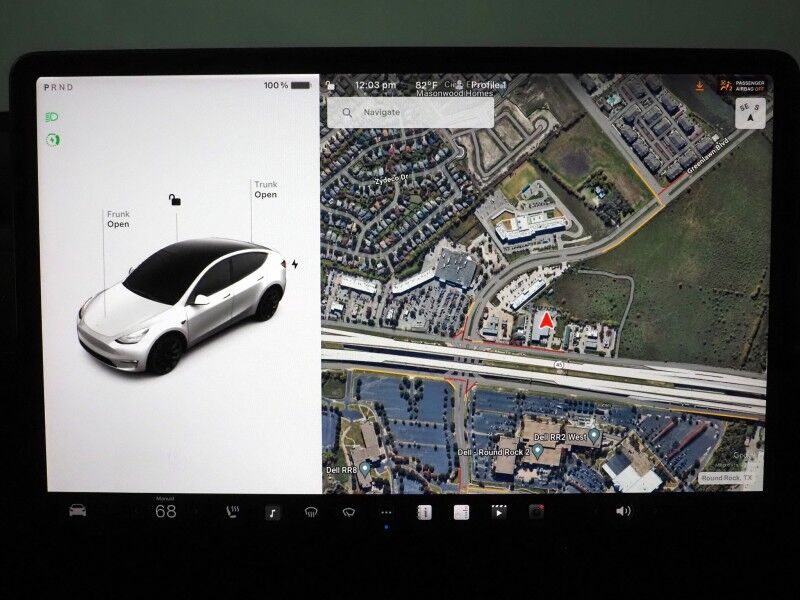 2022 Tesla Model Y Long Range AWD *AUTOPILOT, NAVIGATION, SAFETY ALERTS, ADAPTIVE CRUISE, SURROUND VIEW CAMERAS, PANORAMA GLASS ROOF, HEATED SEATS/STEERING WHEEL, WIRELESS CHARGING Round Rock TX