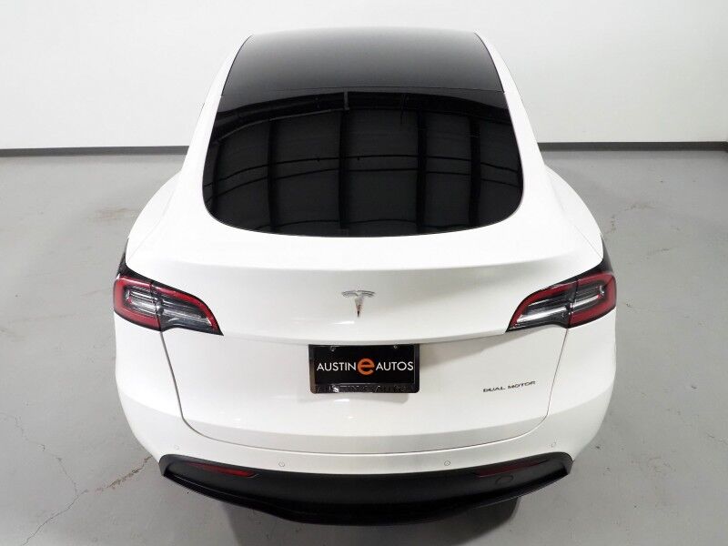 2022 Tesla Model Y Long Range AWD *AUTOPILOT, NAVIGATION, SAFETY ALERTS, ADAPTIVE CRUISE, SURROUND VIEW CAMERAS, PANORAMA GLASS ROOF, HEATED SEATS/STEERING WHEEL, WIRELESS CHARGING Round Rock TX