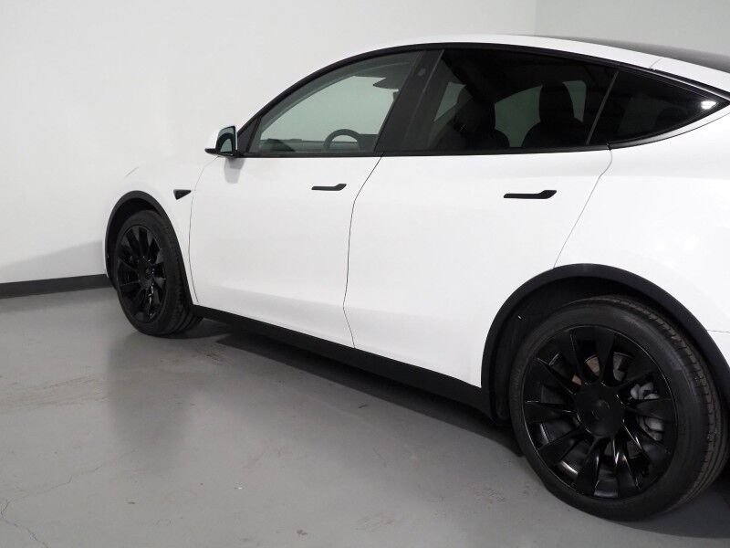 2022 Tesla Model Y Long Range AWD *AUTOPILOT, NAVIGATION, SAFETY ALERTS, ADAPTIVE CRUISE, SURROUND VIEW CAMERAS, PANORAMA GLASS ROOF, HEATED SEATS/STEERING WHEEL, WIRELESS CHARGING Round Rock TX