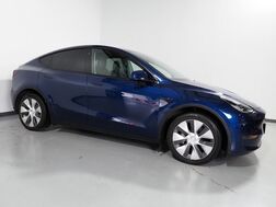 2022_Tesla_Model Y Long Range AWD_*AUTOPILOT, NAVIGATION, SAFETY ALERTS, ADAPTIVE CRUISE, SURROUND VIEW CAMERAS, PANORAMA GLASS ROOF, HEATED SEATS/STEERING WHEEL,19 INCH WHEELS, WIRELESS CHARGING_ Round Rock TX
