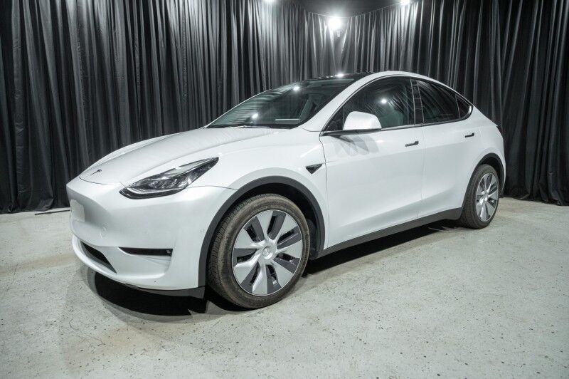 2022 Tesla Model Y Long Range AWD SUV