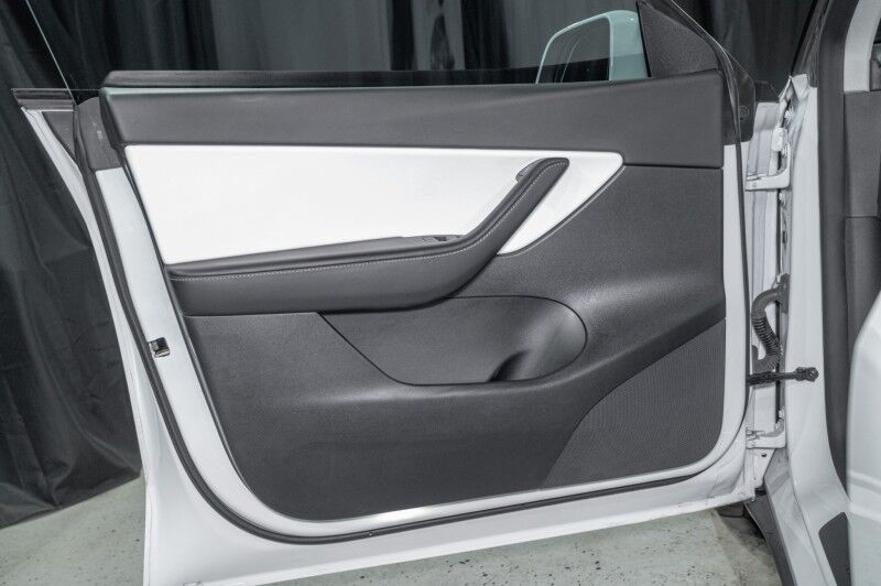 2022 Tesla Model Y Long Range AWD SUV Irving TX