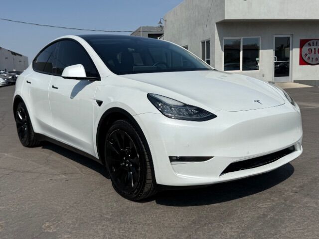 2022 Tesla Model Y Long Range Dual Motor AWD