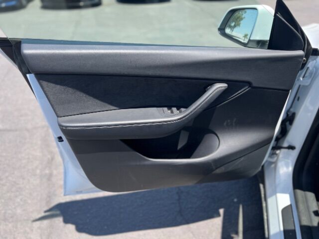 2022 Tesla Model Y Long Range Dual Motor All-Wheel Drive Mesa AZ