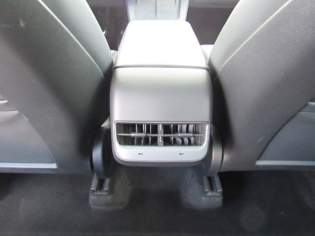 2022 Tesla Model Y Long Range Dual Motor All-Wheel Drive Plano TX