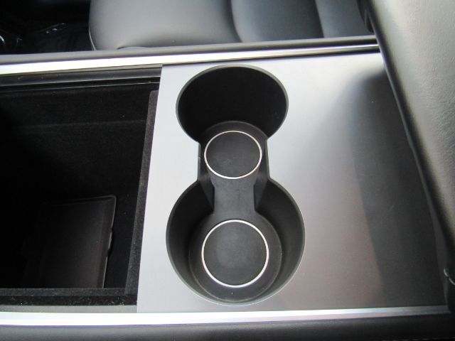 2022 Tesla Model Y Long Range Dual Motor All-Wheel Drive Plano TX