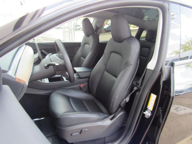 2022 Tesla Model Y Long Range Dual Motor All-Wheel Drive Plano TX