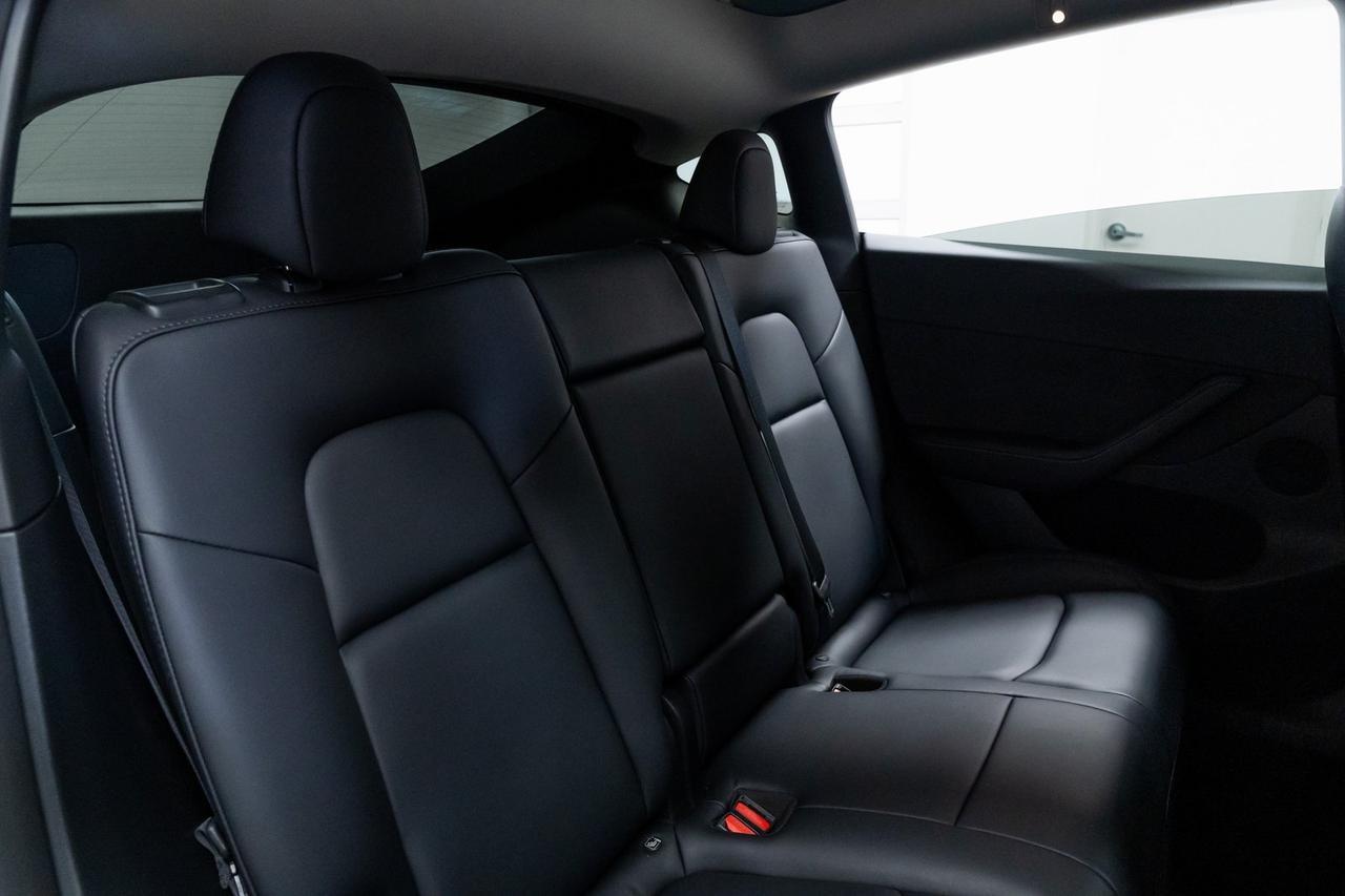 2022 Tesla Model Y Long Range Heated Seats Premium Connectivity Portland OR