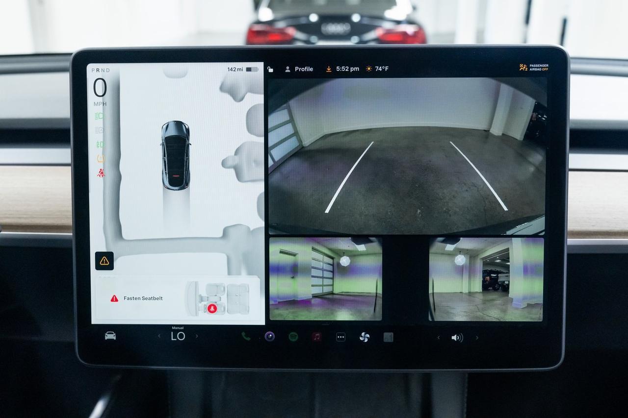2022 Tesla Model Y Long Range Heated Seats Premium Connectivity Portland OR