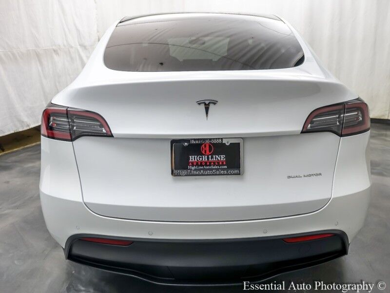 2022 Tesla Model Y Long Range PRICE INCLUDES $4000 IRS TAX CREDIT!! YOU MUST QUALIFY!! Willowbrook IL