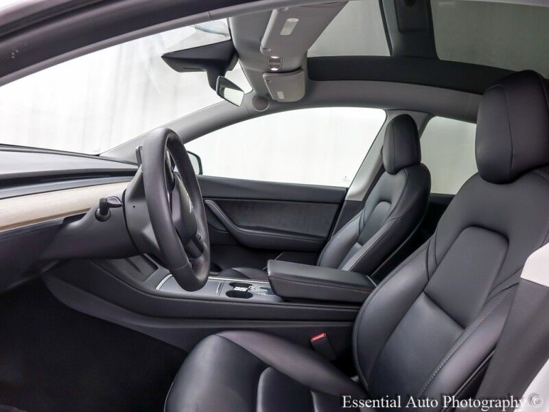 2022 Tesla Model Y Long Range PRICE INCLUDES $4000 IRS TAX CREDIT!! YOU MUST QUALIFY!! Willowbrook IL