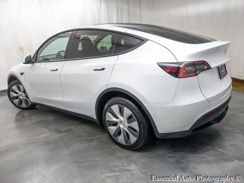 2022 Tesla Model Y Long Range PRICE INCLUDES $4000 IRS TAX CREDIT!! YOU MUST QUALIFY!! Willowbrook IL