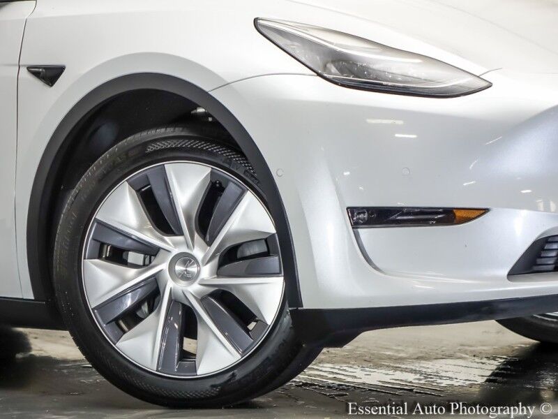 2022 Tesla Model Y Long Range PRICE INCLUDES $4000 IRS TAX CREDIT!! YOU MUST QUALIFY!! Willowbrook IL