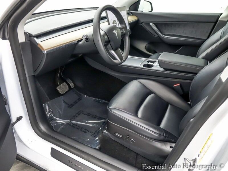 2022 Tesla Model Y Long Range PRICE INCLUDES $4000 IRS TAX CREDIT!! YOU MUST QUALIFY!! Willowbrook IL