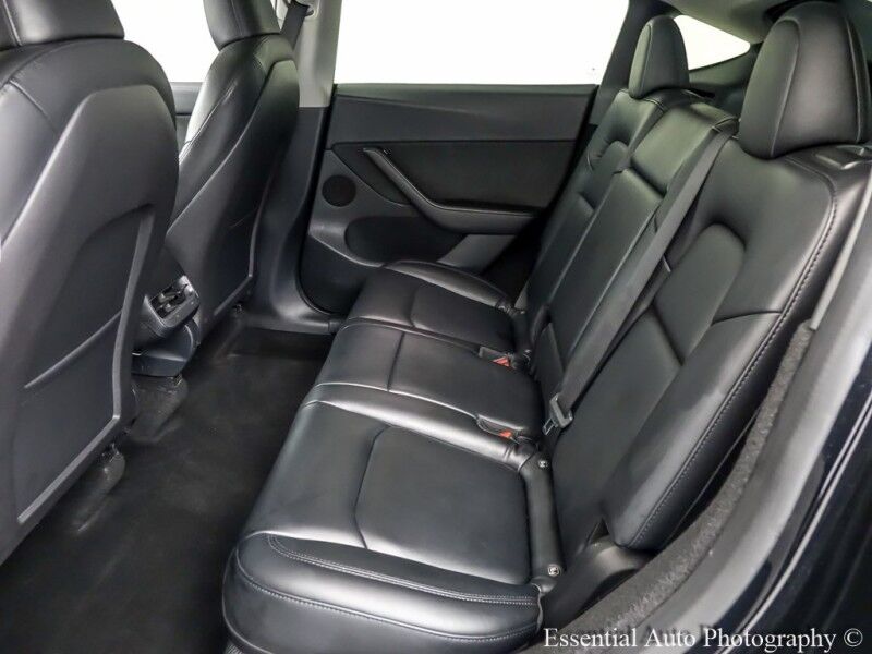 2022 Tesla Model Y Long Range PRICE INCLUDES THE $4000 FED EV TAX CREDIT Willowbrook IL