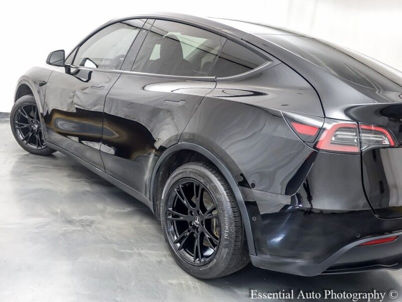2022 Tesla Model Y Long Range PRICE INCLUDES THE $4000 FED EV TAX CREDIT Willowbrook IL