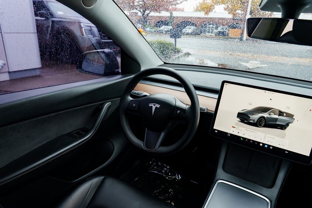 2022 Tesla Model Y Long Range Beaverton OR
