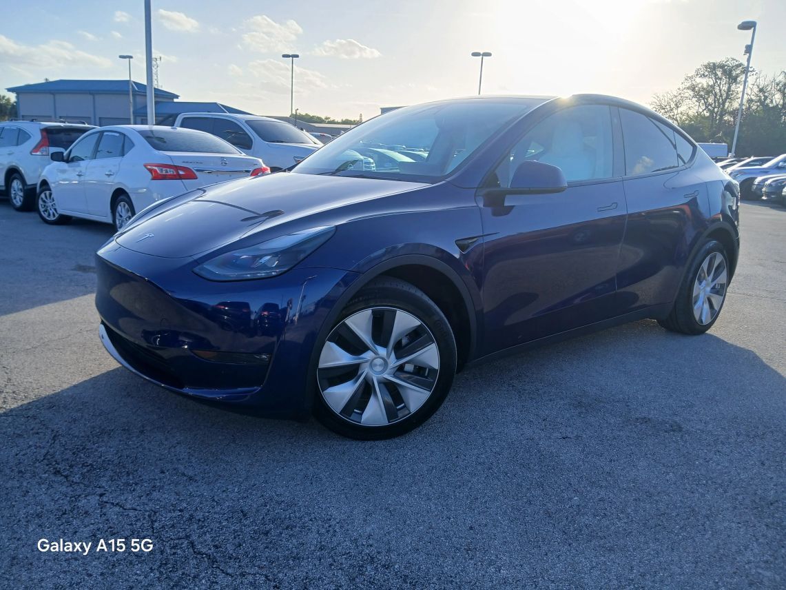 2022 Tesla Model Y Long Range Sport Utility 4D