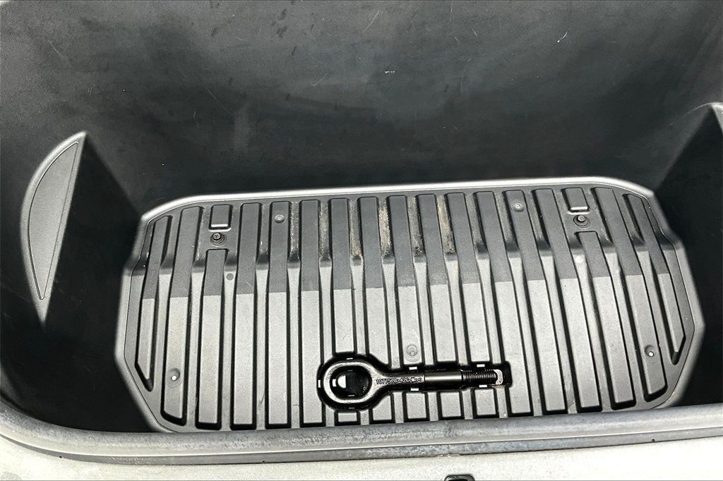 2022 Tesla Model Y Long Range Sport Utility 4D Maitland FL