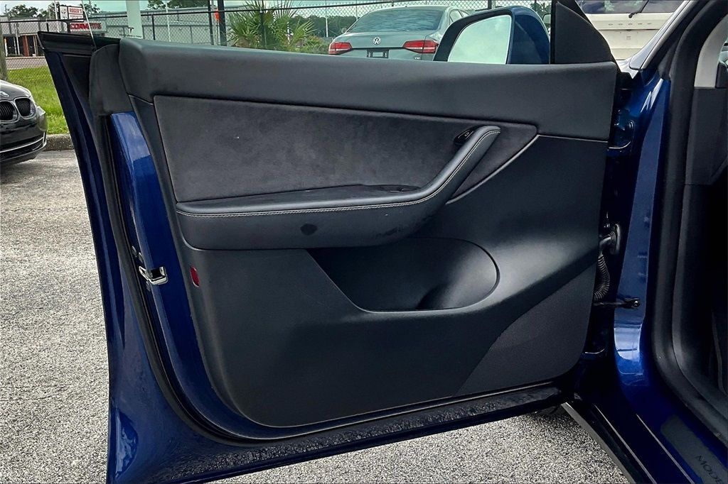 2022 Tesla Model Y Long Range Sport Utility 4D Maitland FL