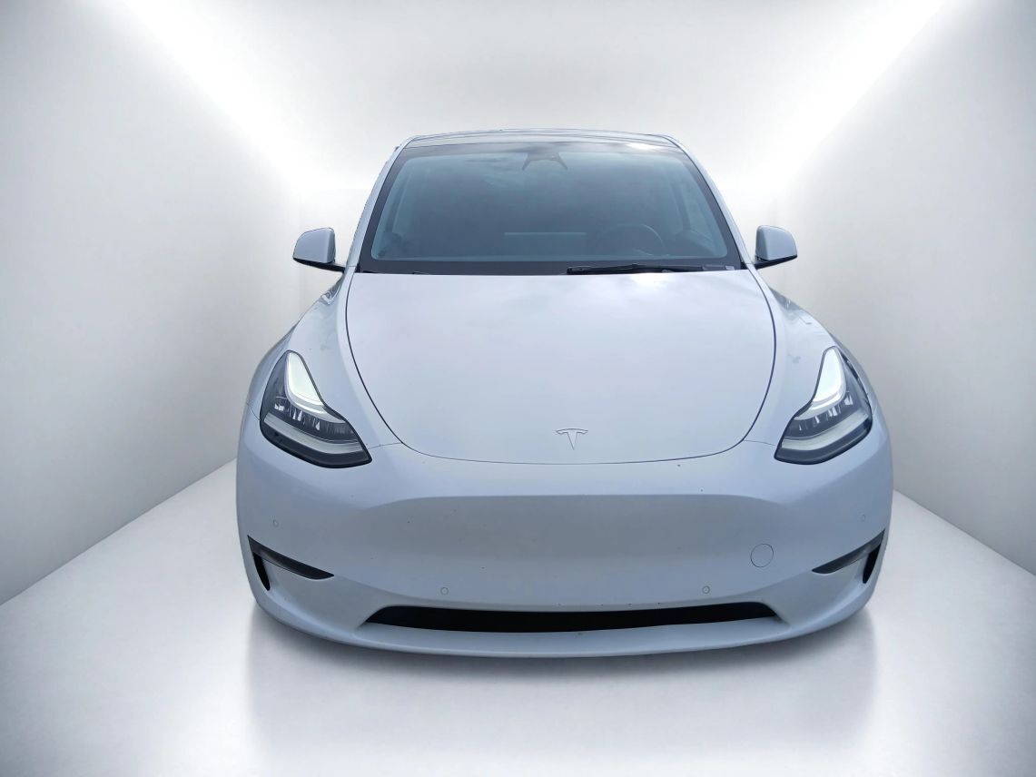 2022 Tesla Model Y Long Range Sport Utility 4D