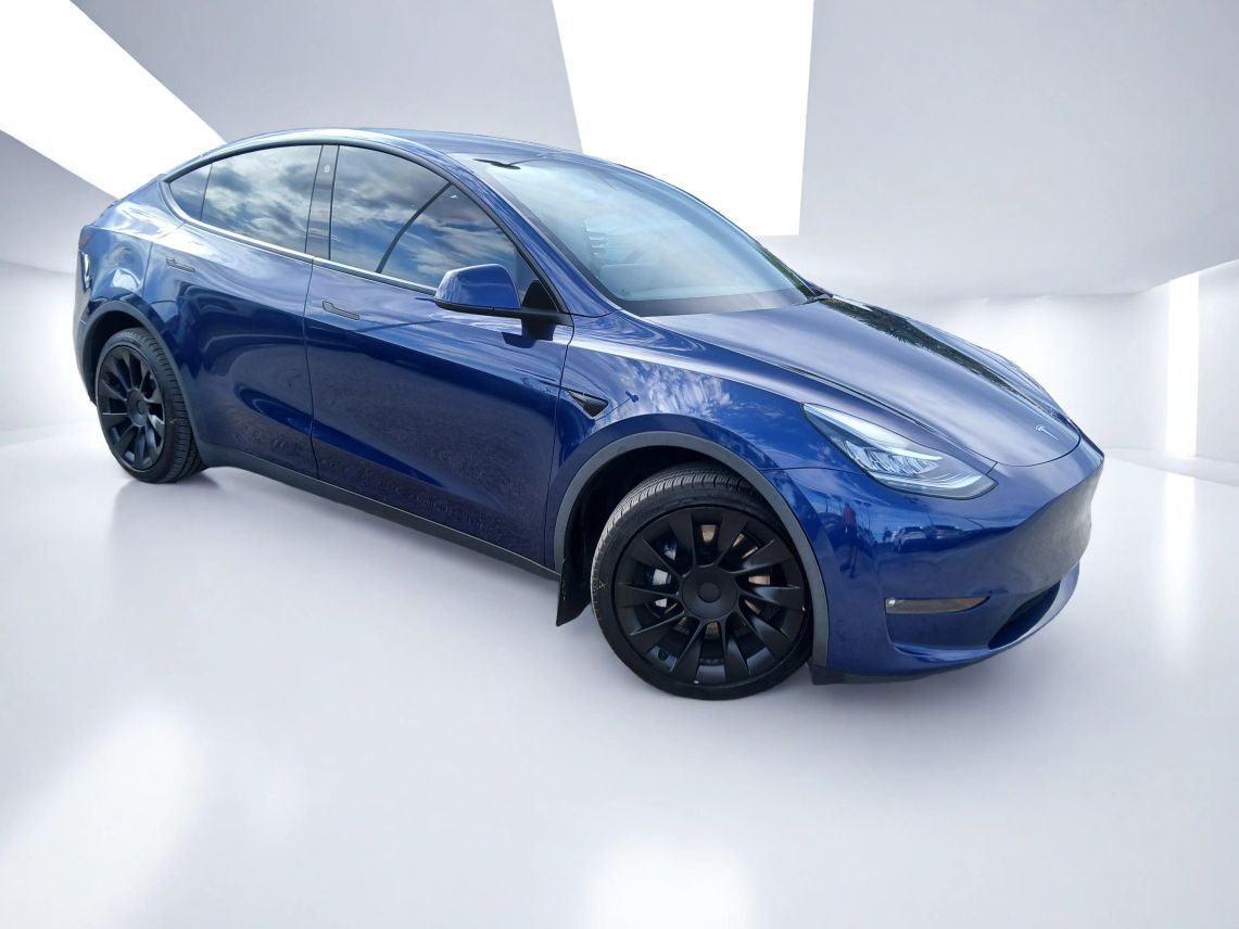 2022 Tesla Model Y Long Range Sport Utility 4D